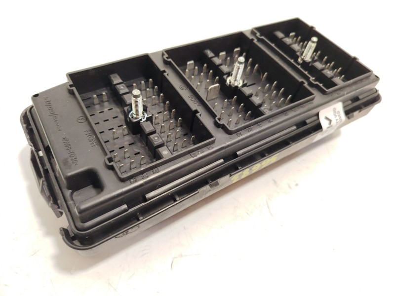 Recambio de caja reles / fusibles para chevrolet captiva (c100, c140) 2.0 d 4wd referencia OEM IAM 95037413  