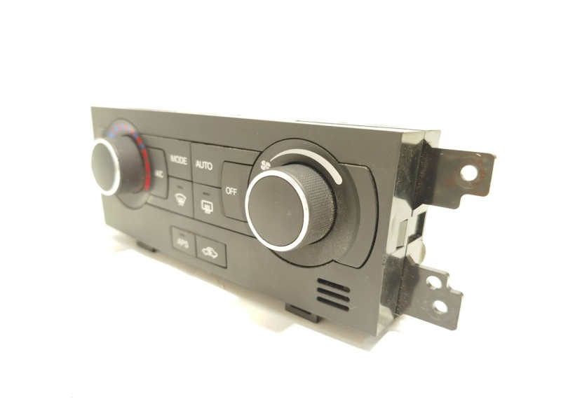 Recambio de mando climatizador para chevrolet captiva (c100, c140) 2.0 d 4wd referencia OEM IAM 20910836  