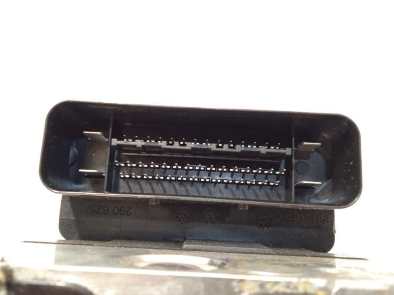 Recambio de abs para ford kuga (cbs) titanium referencia OEM IAM CV612C405ED 10096101683 10021210914