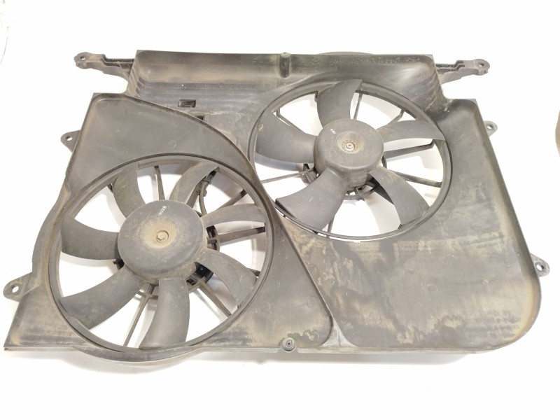 Recambio de electroventilador para chevrolet captiva (c100, c140) 2.0 d 4wd referencia OEM IAM 20913983 96829535 