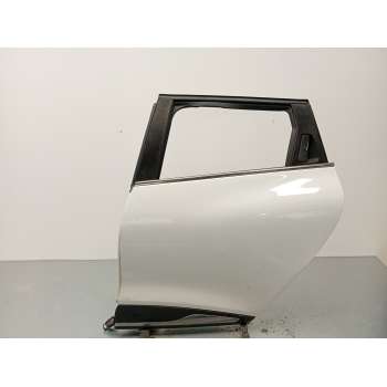 PUERTA TRASERA IZQUIERDA 821016403R 