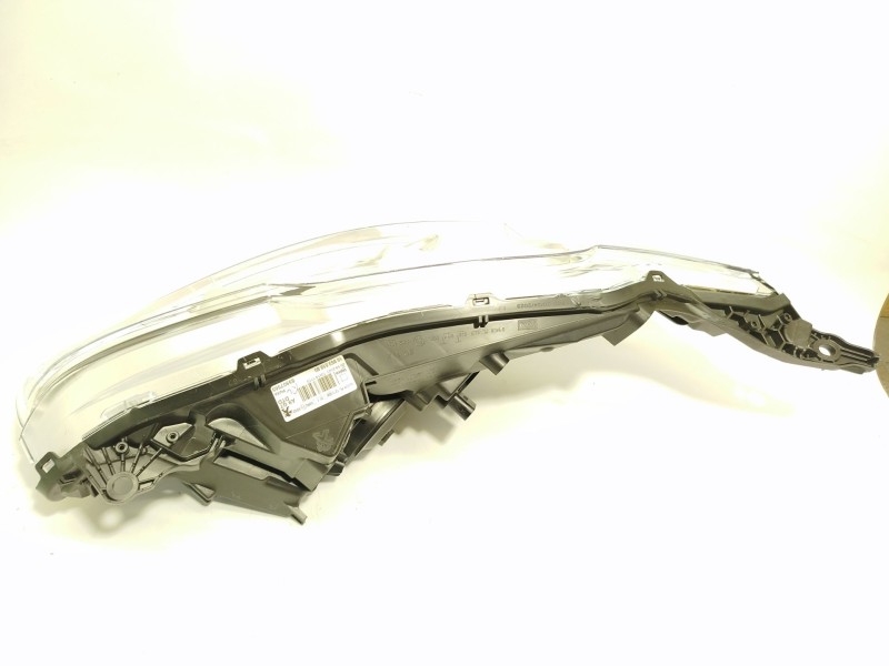 Recambio de faro derecho para peugeot 208 i (ca_, cc_) 1.6 gti referencia OEM IAM 1685351880  89907569