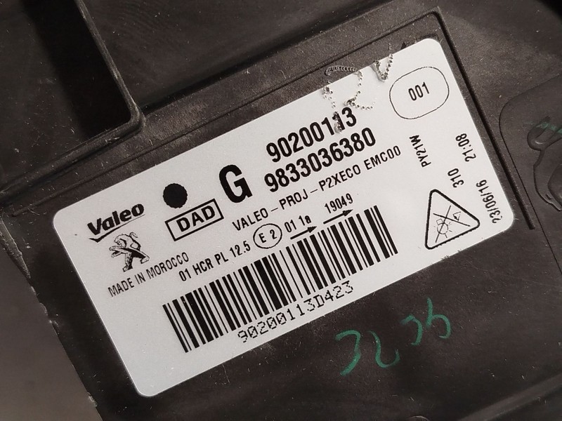 Recambio de faro izquierdo para peugeot 208 (p2) allure referencia OEM IAM 9833036380  90200113