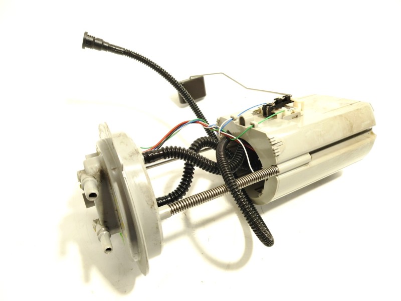 Recambio de bomba combustible para chevrolet captiva (c100, c140) 2.0 d 4wd referencia OEM IAM 20895916  