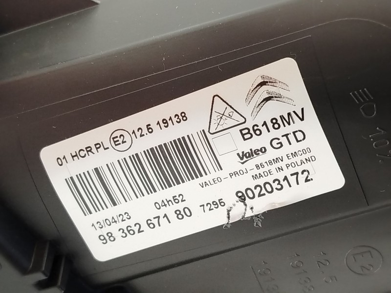 Recambio de faro izquierdo para citroën c3 1.6 blue-hdi fap referencia OEM IAM 9836267180  90203172