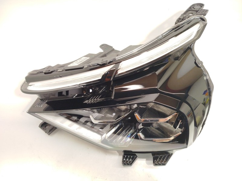 Recambio de faro izquierdo para citroën c4 iii 1.2 referencia OEM IAM 9830649480  73374697