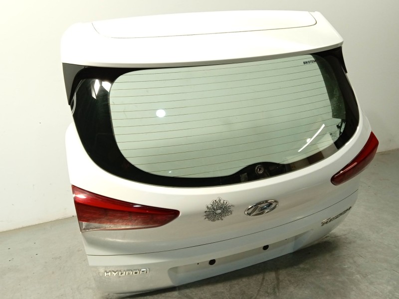 Recambio de porton trasero para hyundai tucson (tl, tle) 1.6 gdi referencia OEM IAM 73700D7000  