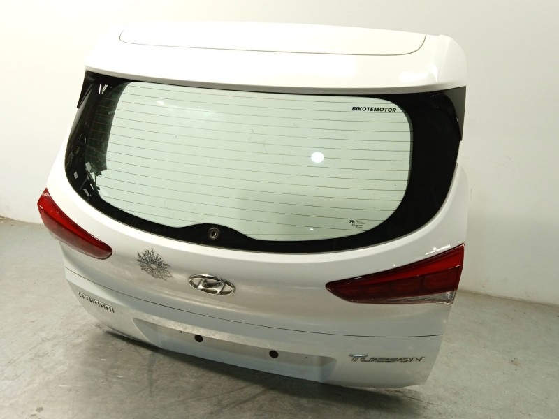 Recambio de porton trasero para hyundai tucson (tl, tle) 1.6 gdi referencia OEM IAM 73700D7000  
