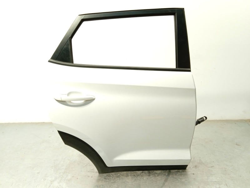 Recambio de puerta trasera derecha para hyundai tucson (tl, tle) 1.6 gdi referencia OEM IAM 77004D7000  