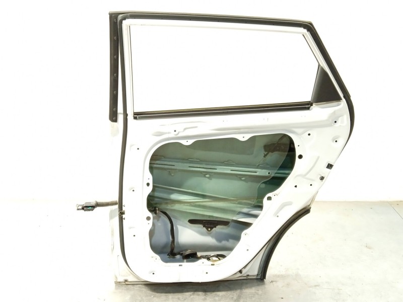 Recambio de puerta trasera derecha para hyundai tucson (tl, tle) 1.6 gdi referencia OEM IAM 77004D7000  