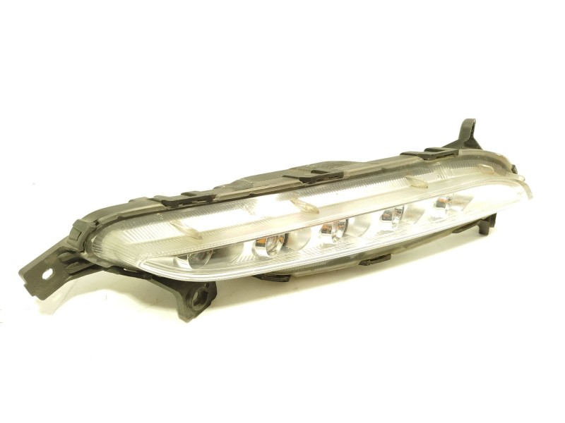 Recambio de piloto delantero derecho para hyundai tucson (tl, tle) 1.6 gdi referencia OEM IAM 92208D7000  