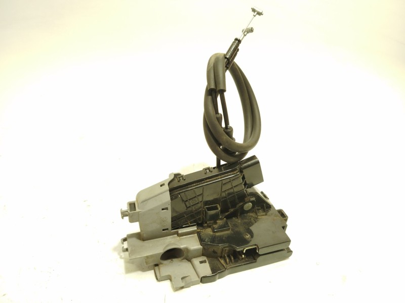 Recambio de cerradura puerta delantera derecha para hyundai tucson (tl, tle) 1.6 gdi referencia OEM IAM 81320D3000  