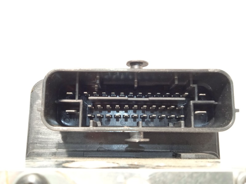 Recambio de abs para kia stonic (ybcuv) concept referencia OEM IAM 58910H8450 BE6003DA01 MGH85ADBH6013DA01