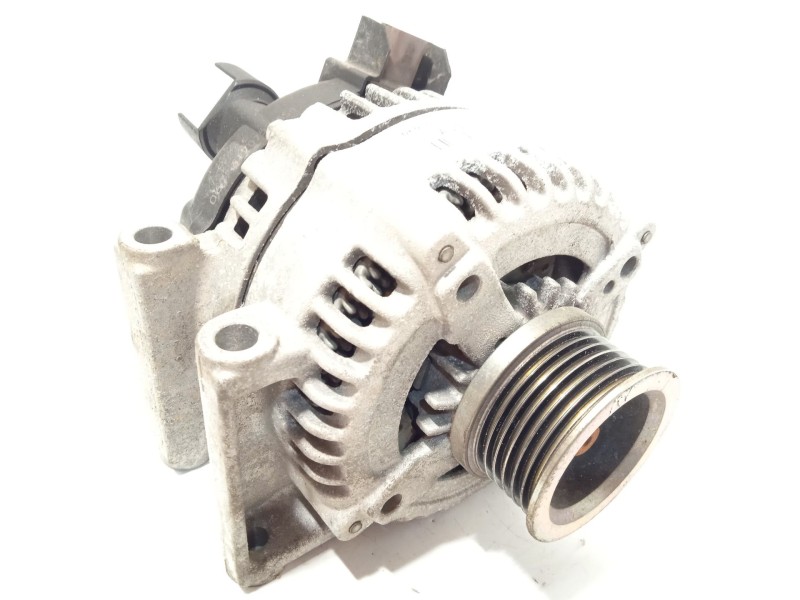 ALTERNADOR 13587304 1042118550