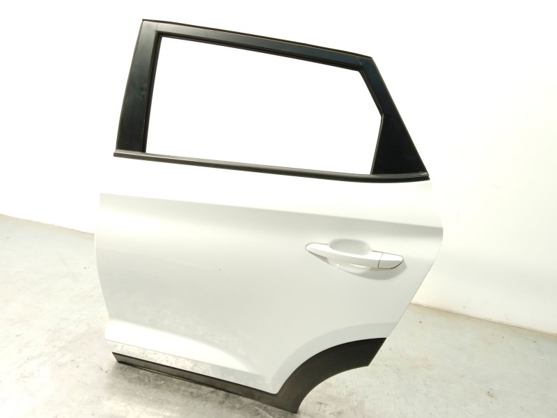 Recambio de puerta trasera izquierda para hyundai tucson (tl, tle) 1.6 gdi referencia OEM IAM 77003D7000  
