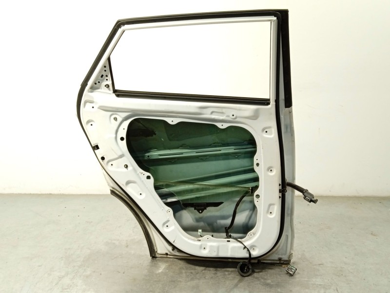 Recambio de puerta trasera izquierda para hyundai tucson (tl, tle) 1.6 gdi referencia OEM IAM 77003D7000  