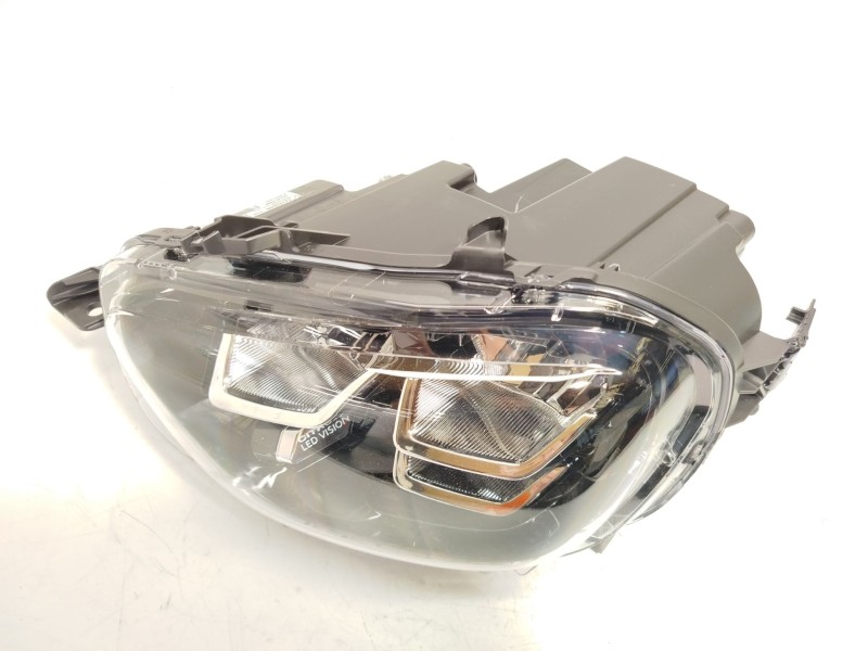 Recambio de faro izquierdo para citroën c3 1.6 blue-hdi fap referencia OEM IAM 9836267180  90203172