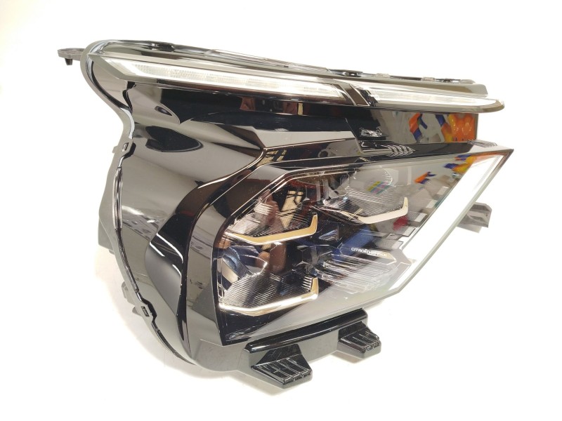 Recambio de faro derecho para citroën c4 iii 1.2 referencia OEM IAM 9830649280  73374698