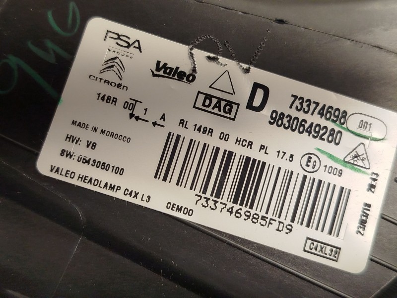 Recambio de faro derecho para citroën c4 iii 1.2 referencia OEM IAM 9830649280  73374698
