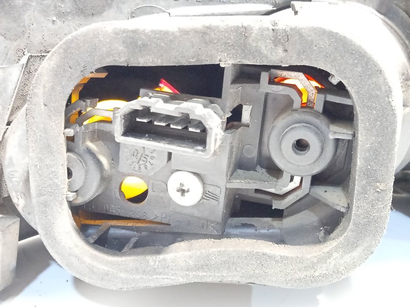 Recambio de piloto trasero derecho para seat ibiza iii (6l1) 1.9 tdi referencia OEM IAM 6L6945112B 6L6945108 6L6945107