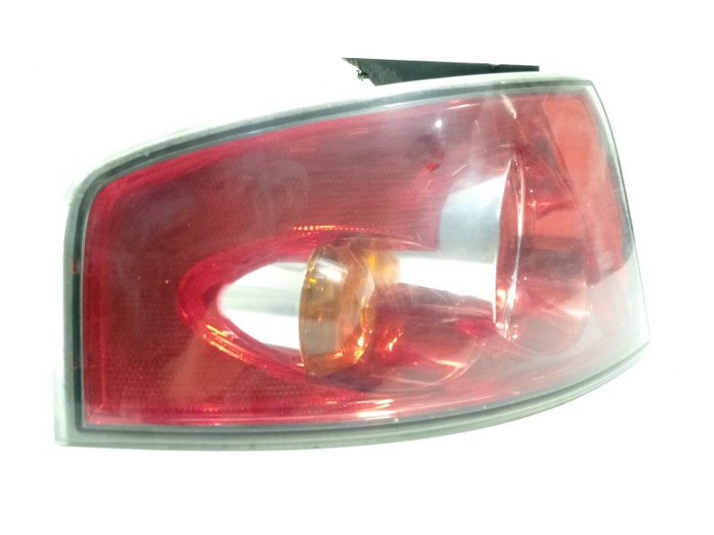 Recambio de piloto trasero izquierdo para seat ibiza iii (6l1) 1.9 tdi referencia OEM IAM 6L6945111B 6L6945108 6L6945107