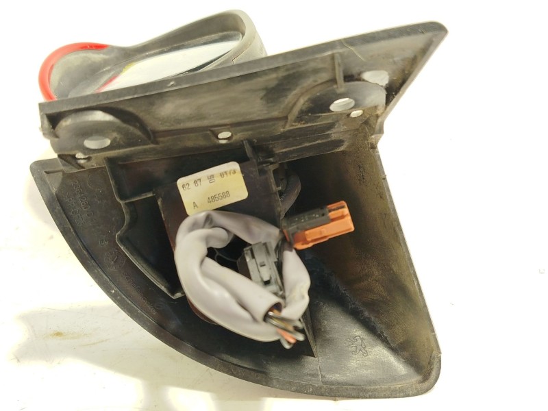 Recambio de retrovisor derecho para peugeot 1007 (km_) 1.4 hdi referencia OEM IAM 815312  