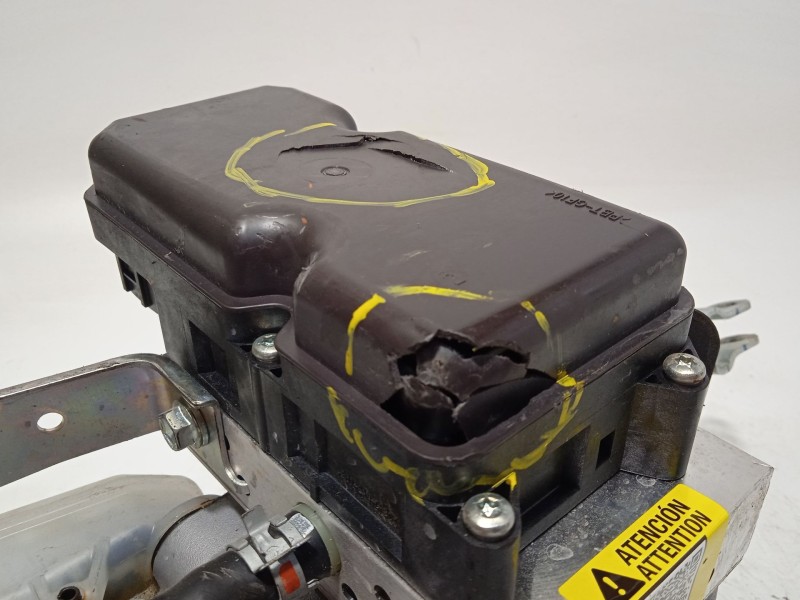 Recambio de abs para toyota c-hr hybrid advance referencia OEM IAM 4721010380 4727047040 