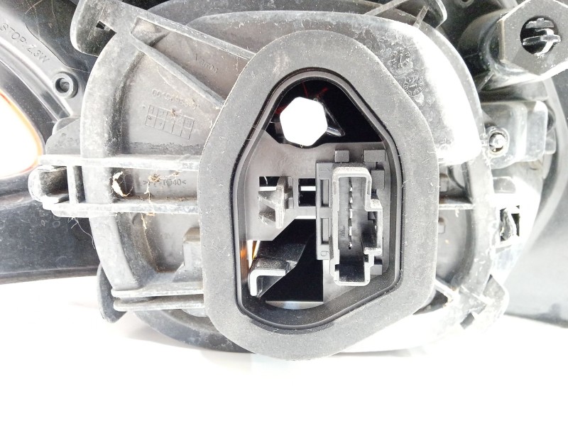 Recambio de piloto trasero derecho para peugeot 208 i (ca_, cc_) 1.0 referencia OEM IAM 9810430580 9825601180 