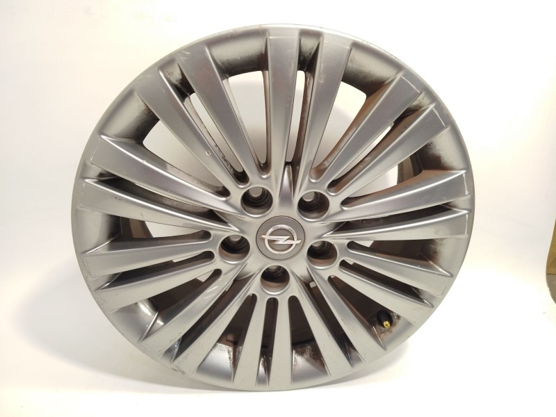 Recambio de llanta para opel astra j sedán 1.7 cdti (69) referencia OEM IAM 13393533  