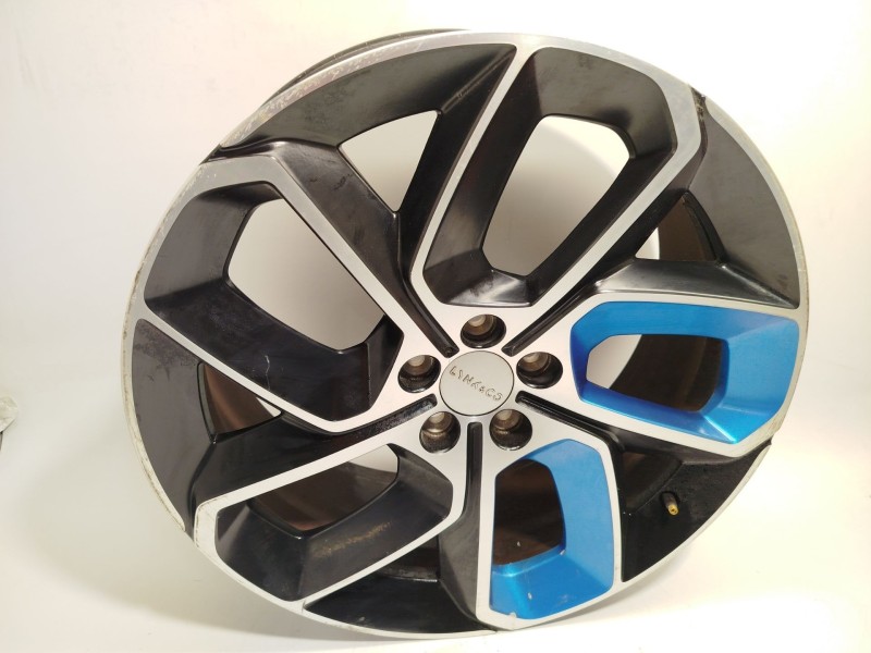 Recambio de llanta para lynk & co 01 phev referencia OEM IAM 8890173164 8889684976 8889658786