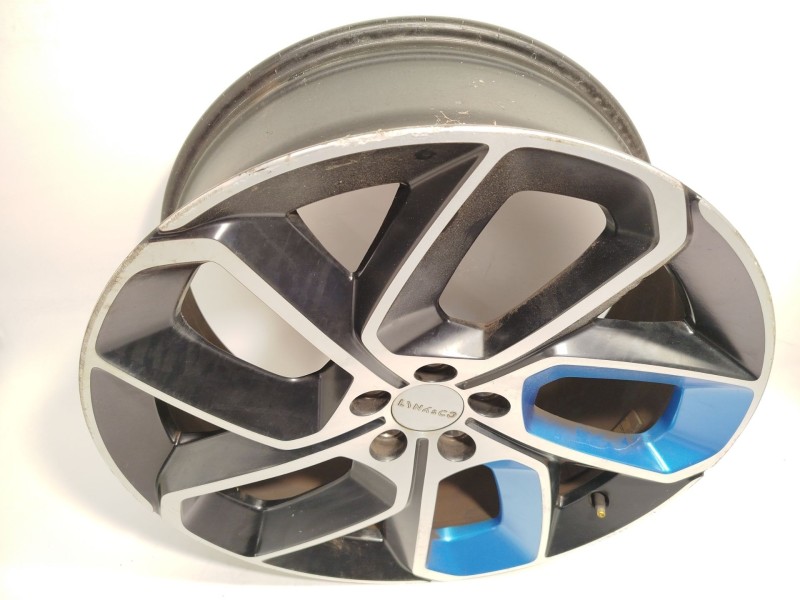Recambio de llanta para lynk & co 01 phev referencia OEM IAM 8890173164 8889684976 8889658786