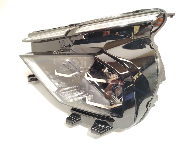 Recambio de faro izquierdo para citroën c4 iii 1.2 referencia OEM IAM 9830649480  73374697