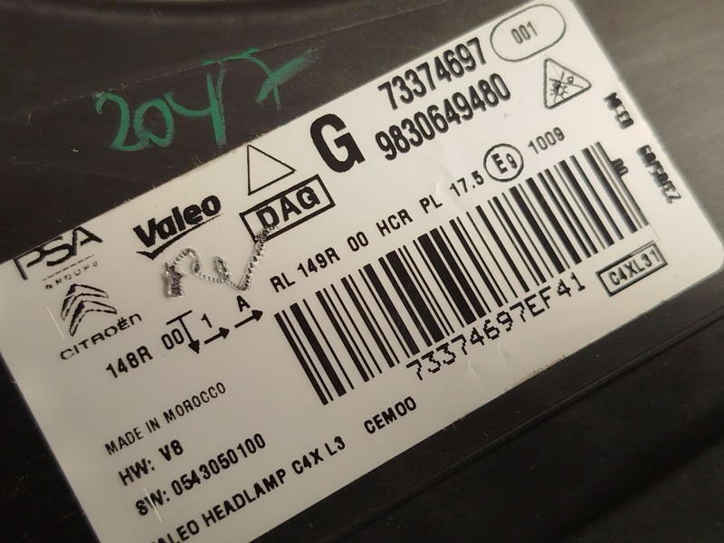 Recambio de faro izquierdo para citroën c4 iii 1.2 referencia OEM IAM 9830649480  73374697