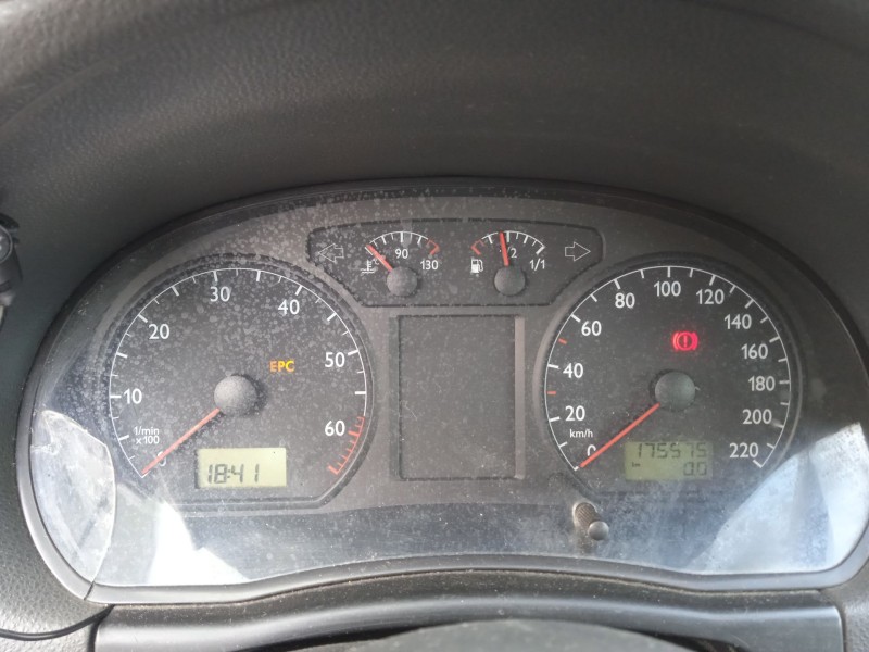 volkswagen polo iv (9n_, 9a_) del año 2002