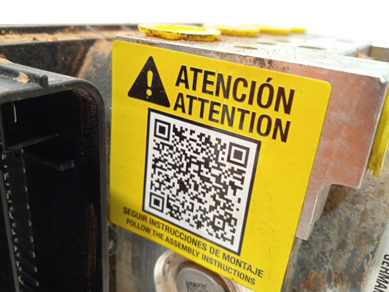 Recambio de abs para renault megane iv berlina 5p limited referencia OEM IAM 476607355R 28515242333 10022010264