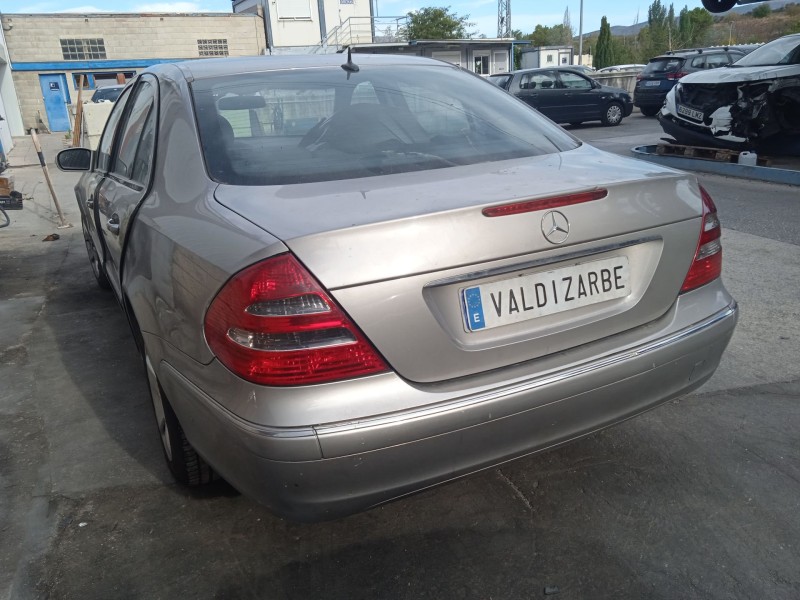 mercedes-benz clase e (w211) del año 2003