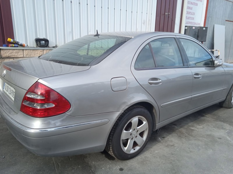 mercedes-benz clase e (w211) del año 2003