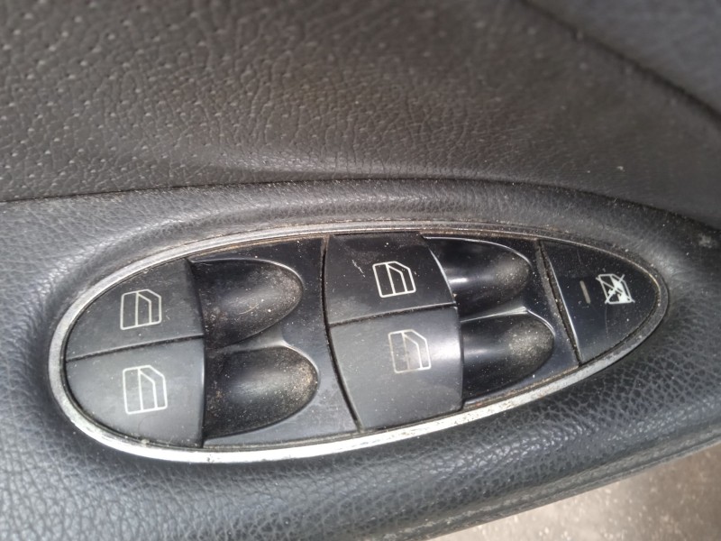 mercedes-benz clase e (w211) del año 2003