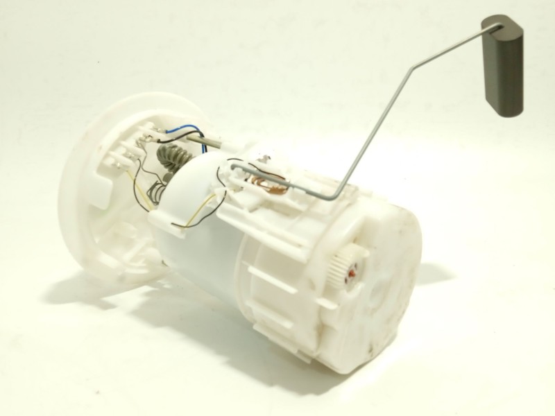 Recambio de bomba combustible para peugeot 208 i (ca_, cc_) 1.0 referencia OEM IAM 9674466680  