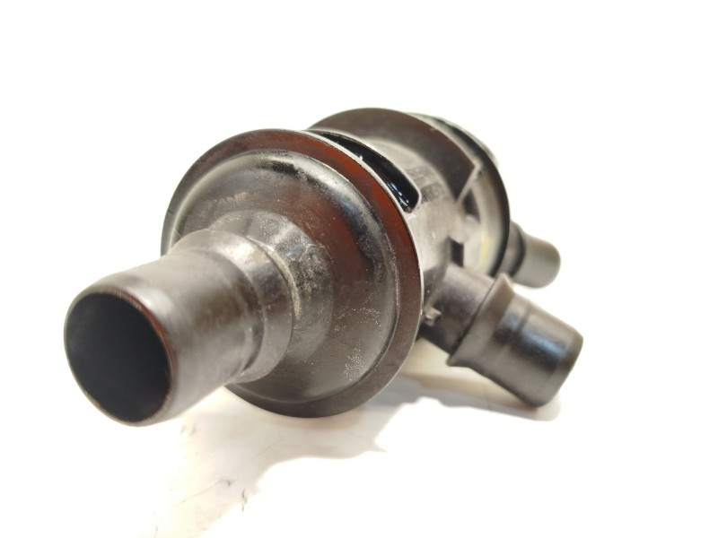 Recambio de bomba agua para dacia sandero ii 1.5 blue dci 95 (b8jl) referencia OEM IAM 212002893R  