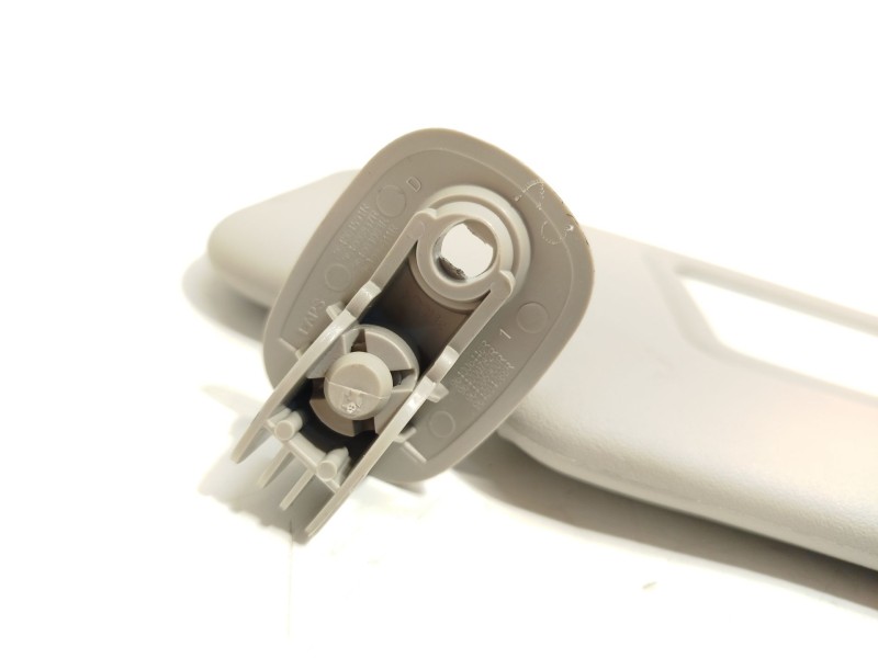 Recambio de parasol derecho para dacia sandero ii 1.5 blue dci 95 (b8jl) referencia OEM IAM 964019553R  