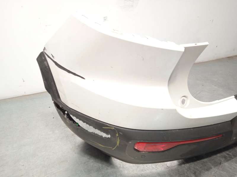 Recambio de paragolpes trasero para volvo xc 40 2.0 diesel cat referencia OEM IAM 31663160 - Blanco 2
