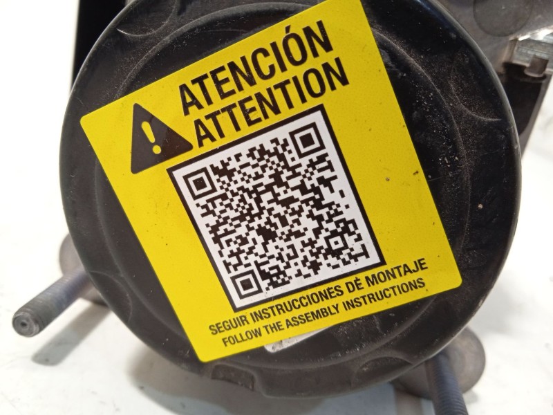 Recambio de abs para toyota yaris active referencia OEM IAM 445400D020 895410D100 06210226054