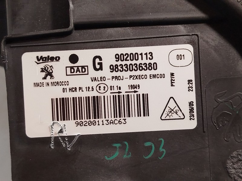 Recambio de faro izquierdo para peugeot 208 (p2) allure referencia OEM IAM 9833036380  90200113