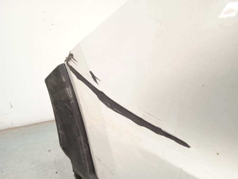 Recambio de paragolpes trasero para volvo xc 40 2.0 diesel cat referencia OEM IAM 31663160 - Blanco 4