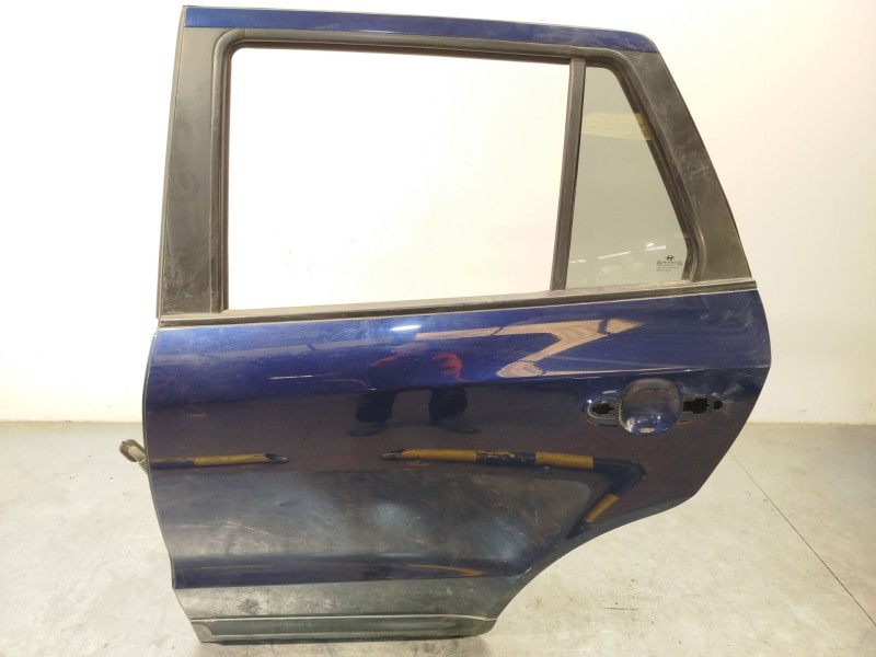 Recambio de puerta trasera izquierda para hyundai santa fé ii (cm) 2.2 crdi referencia OEM IAM 770032B030  