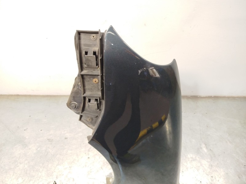 Recambio de aleta delantera izquierda para volkswagen polo iv (9n_, 9a_) 1.2 12v referencia OEM IAM 6Q0821105D  