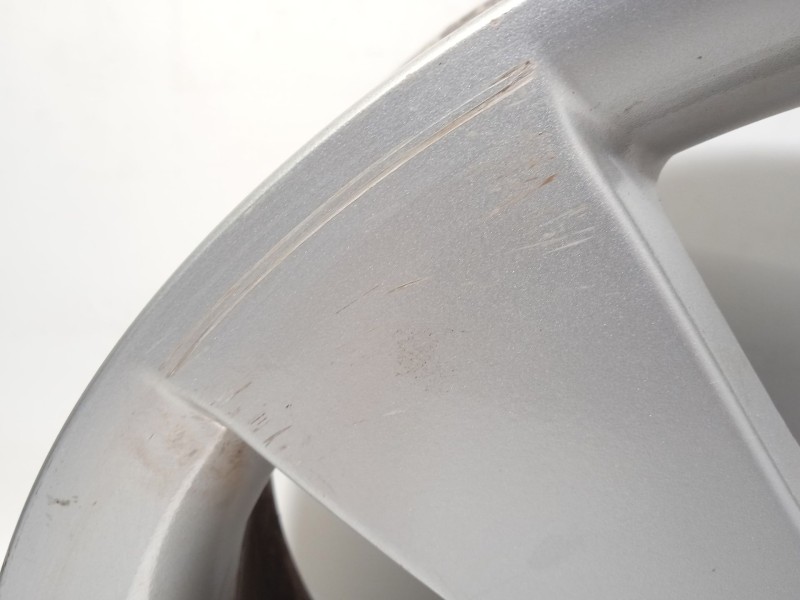 Recambio de llanta para hyundai santa fé ii (cm) 2.2 crdi referencia OEM IAM 529102B180  