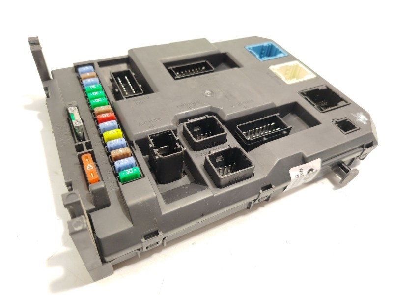 Recambio de caja reles / fusibles para citroën ds3 (sa_) 1.6 hdi 90 referencia OEM IAM 9666951980 657077 