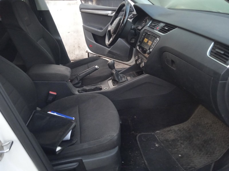 skoda octavia iii combi (5e5, 5e6) del año 2016